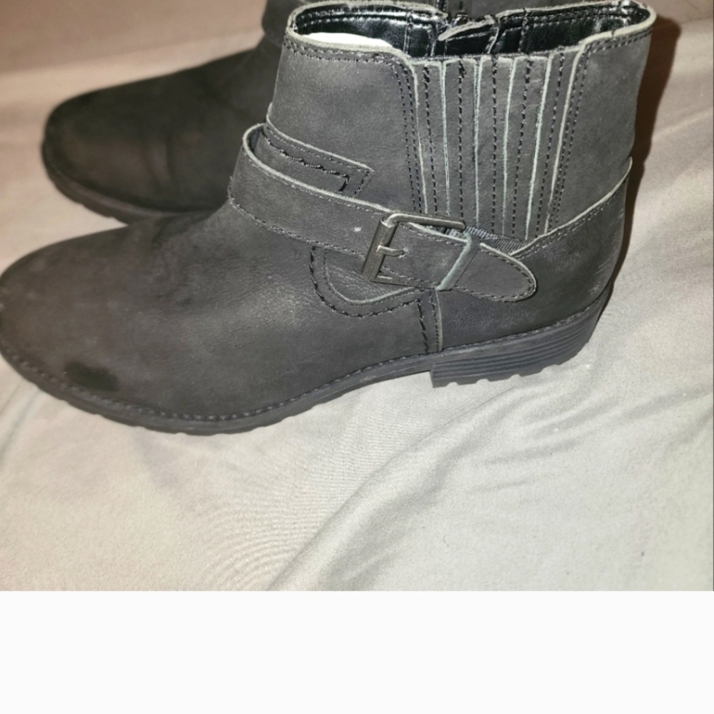 Womens Clarks Ankle Boots